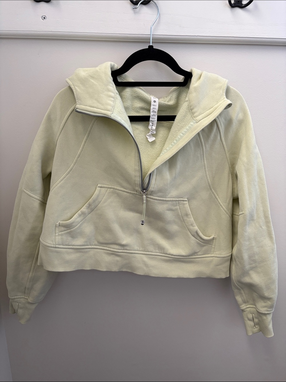 lululemon athletica scuba Pale Lime Half-Zip Hoodie